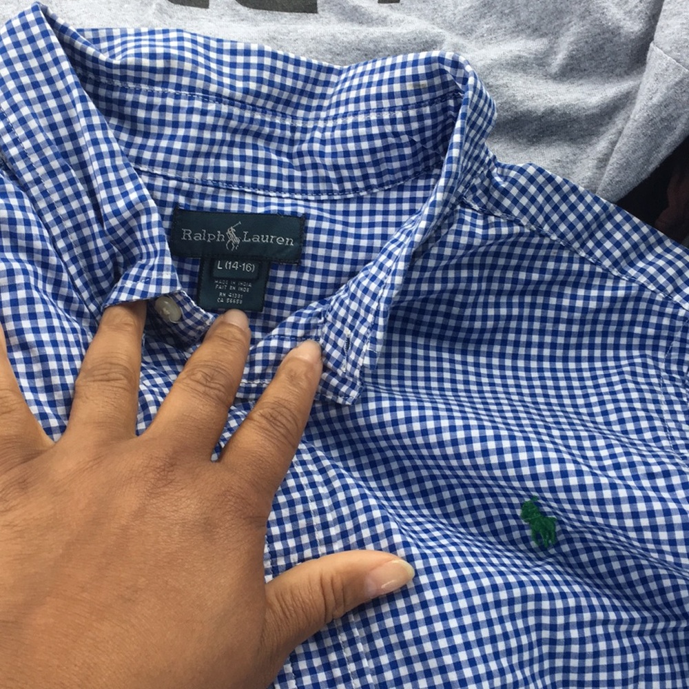 Button up - Picture 2 of 2